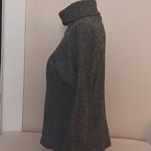 Vince Camuto Grey Turtleneck - Picture 3 of 7